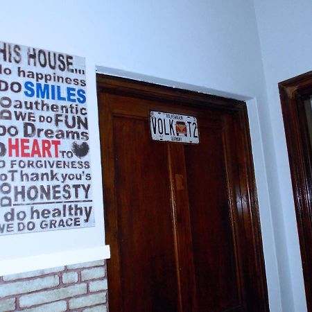 Trap Houz Backpackers Hostel Kaapstad Buitenkant foto