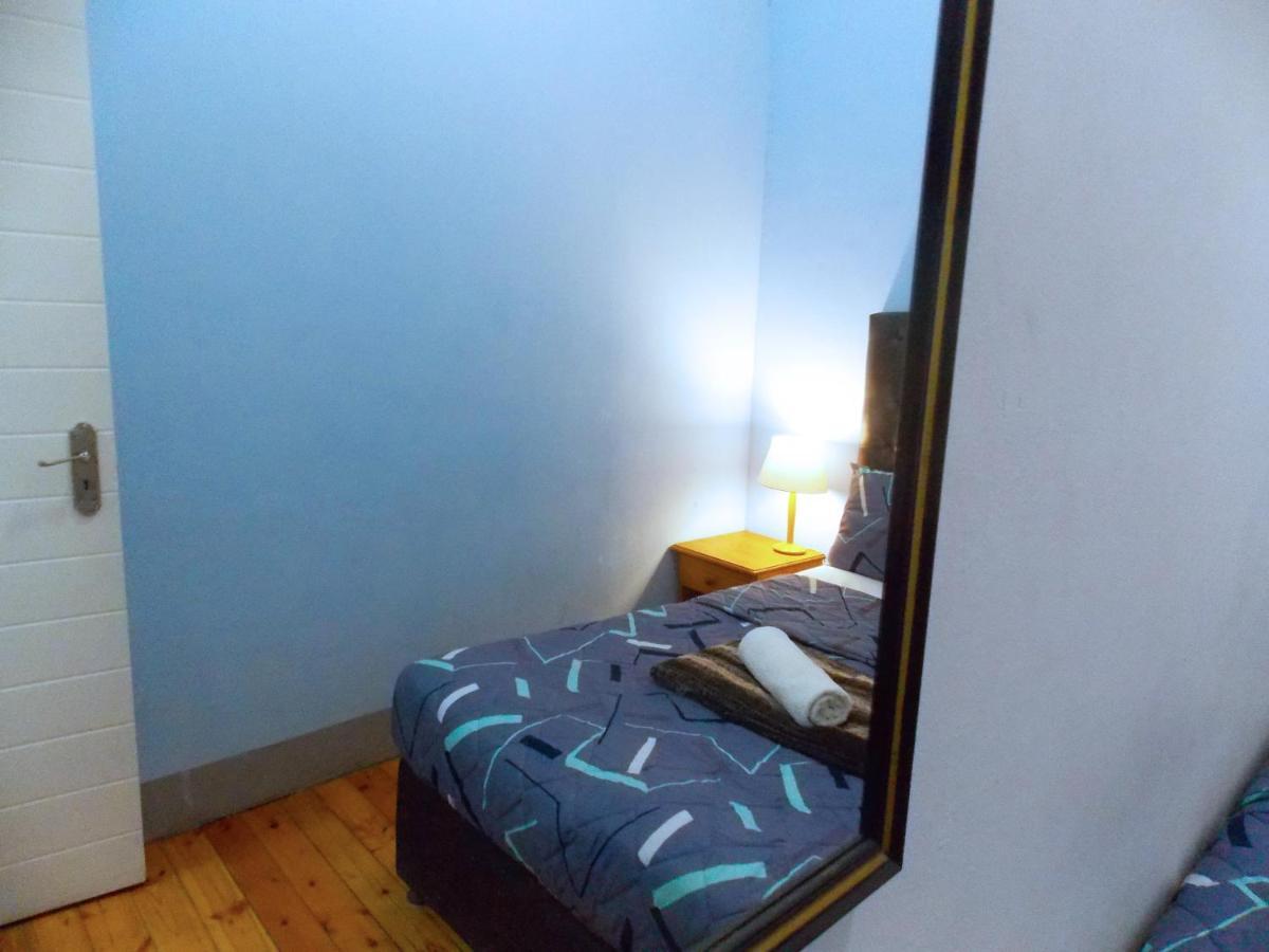 Trap Houz Backpackers Hostel Kaapstad Buitenkant foto