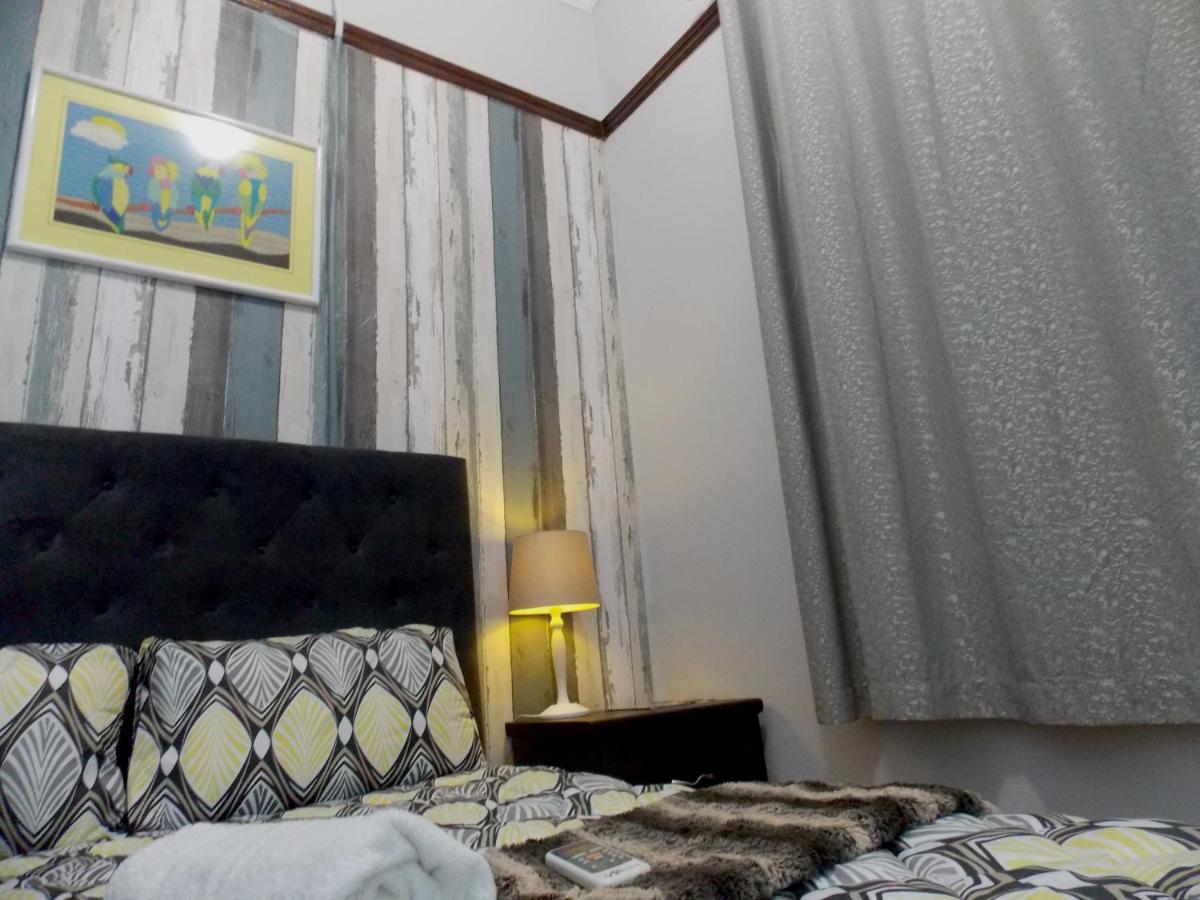Trap Houz Backpackers Hostel Kaapstad Buitenkant foto